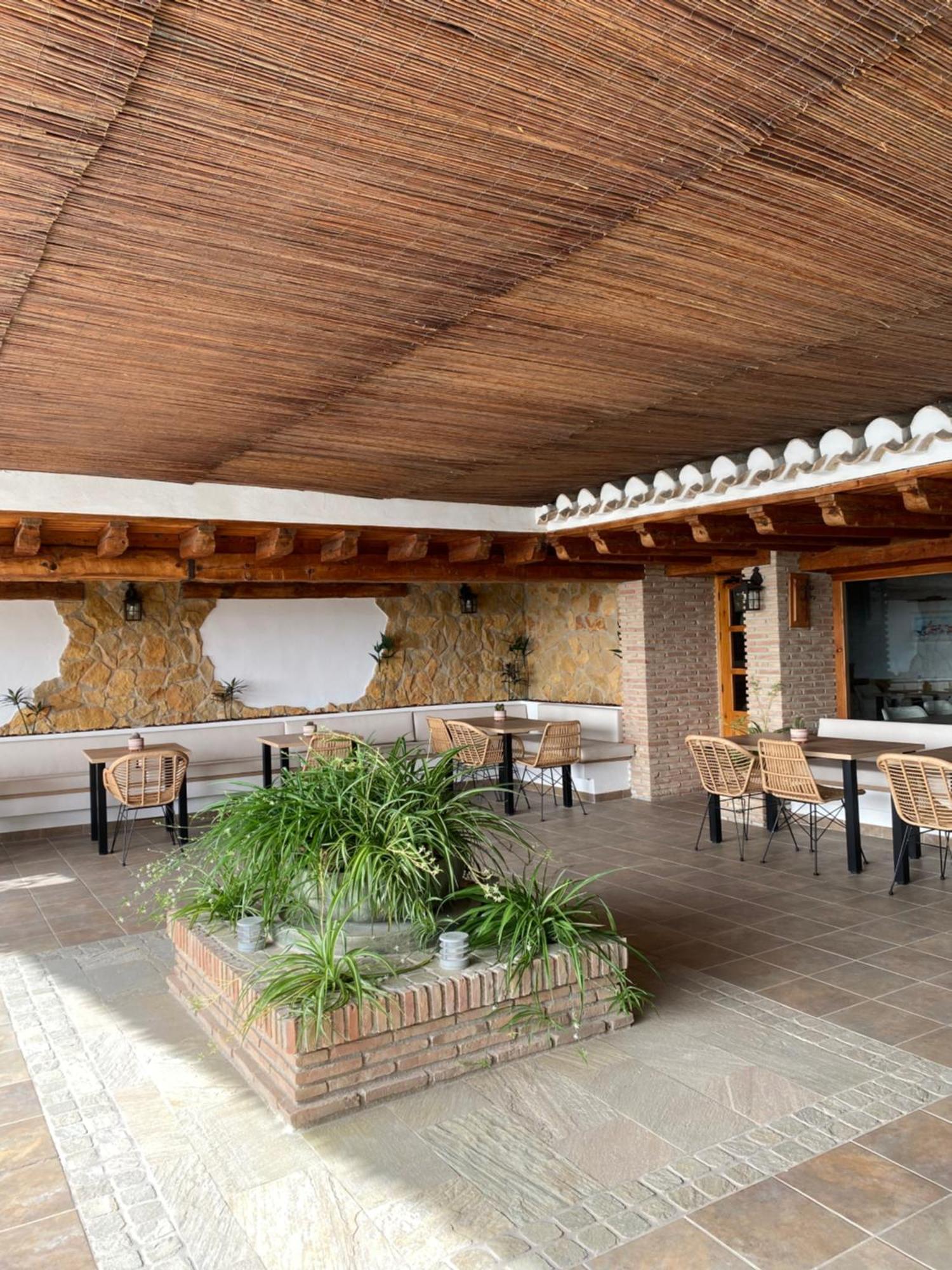 Alhanda Apartahotel Benamaurel Εξωτερικό φωτογραφία